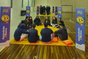 Projeto "Circulando nas Escolas", do Círculo Saúde, chega a Gramado com reflexão sobre saúde e qualidade de vida