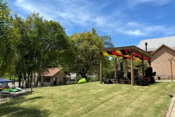 Brewine Leopoldina celebra 10 anos com Oktoberfest no Vale dos Vinhedos