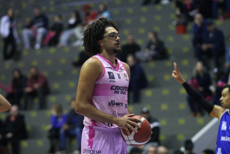 Caxias do Sul Basquete reage no último quarto, mas é sperado pelo Minas Storm no SESI
