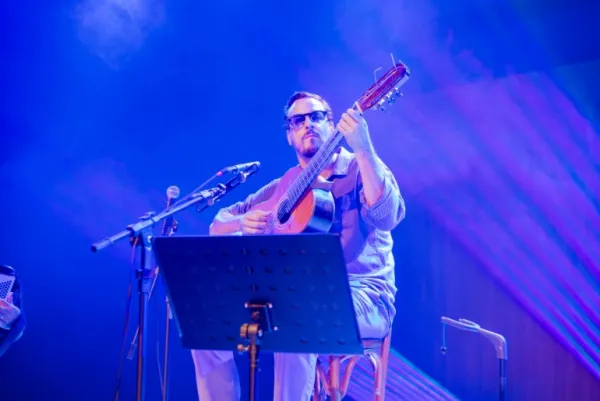 Mathias 7 Cordas Trio lança álbum Equilibrista com turnê na Europa