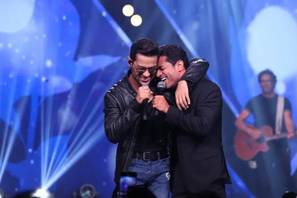Edy Britto & Samuel cantam o amor sem explicação na inédita "É Sempre Assim"